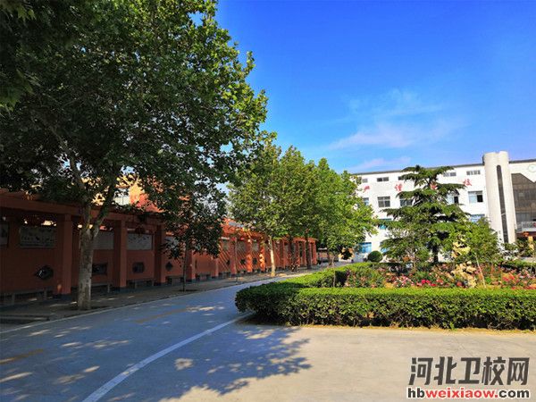邢臺(tái)冀南醫(yī)專校園環(huán)境