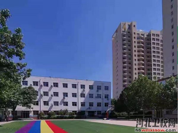 石家莊科達(dá)中等專業(yè)學(xué)校教學(xué)樓