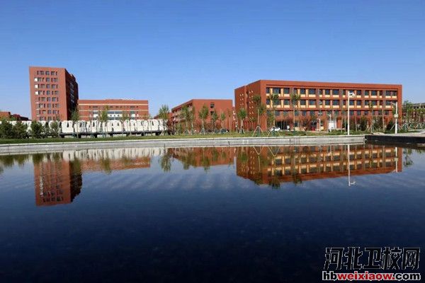 石家莊財(cái)經(jīng)商貿(mào)學(xué)校校園環(huán)境