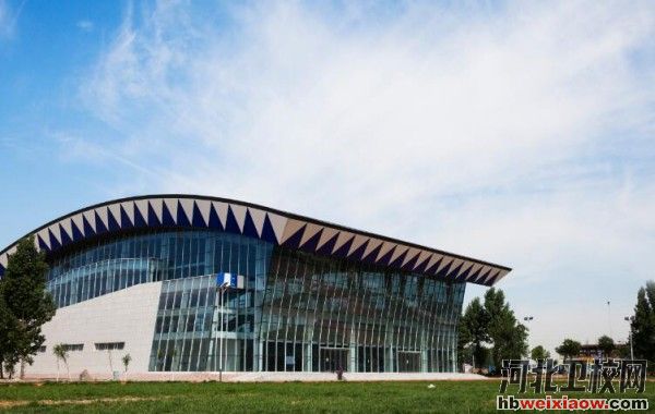 石家莊醫(yī)學(xué)高等??茖W(xué)校體育館