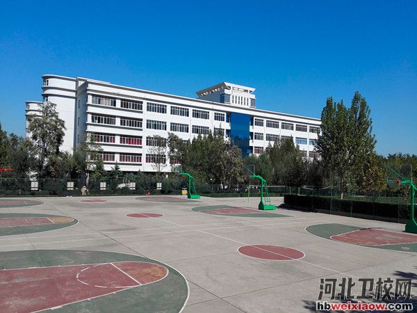 石家莊理工職業(yè)學(xué)院籃球場