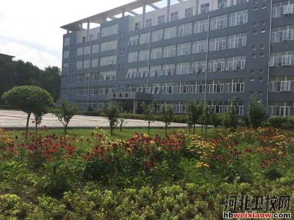 宣化科技職業(yè)學院宿舍樓