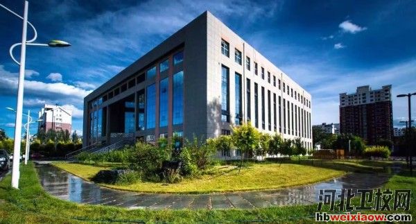 宣化科技職業(yè)學院教學樓