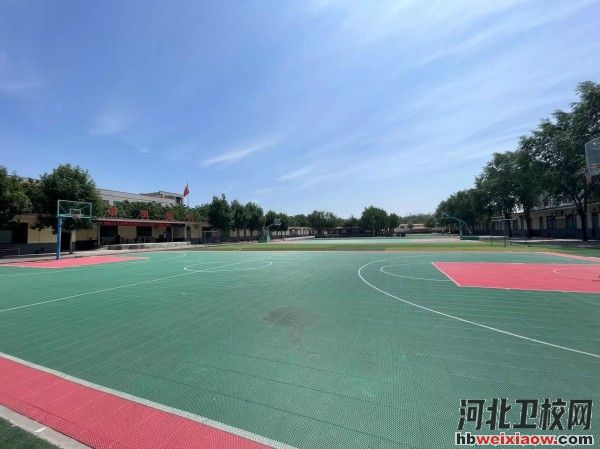 石家莊華師職業(yè)中學(xué)操場